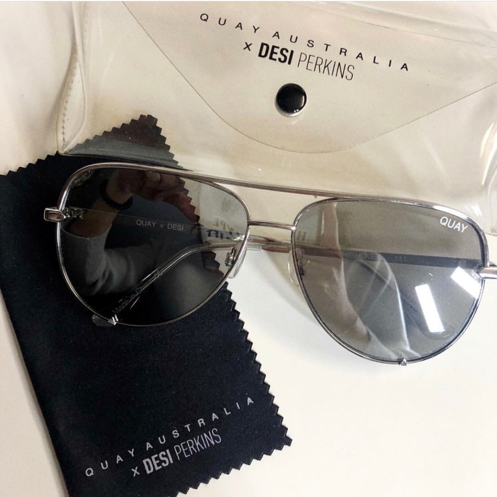 QUAY HIGH KEY SUNGLASSES